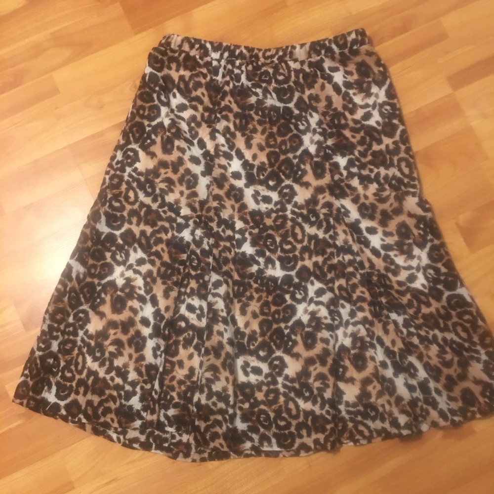Midi cheetah leopard skirt